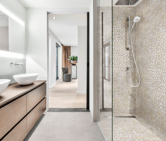 Onyx Light Beige Pebble Mosaic 12"x12" | Gemini Tile and Marble